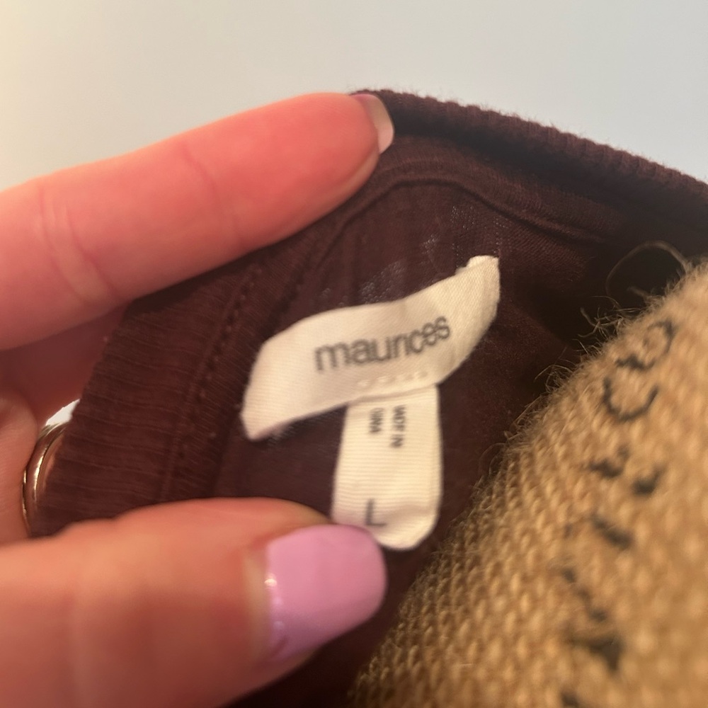 Maurices Maroon Short Sleeve Top - Picture 4 of 4